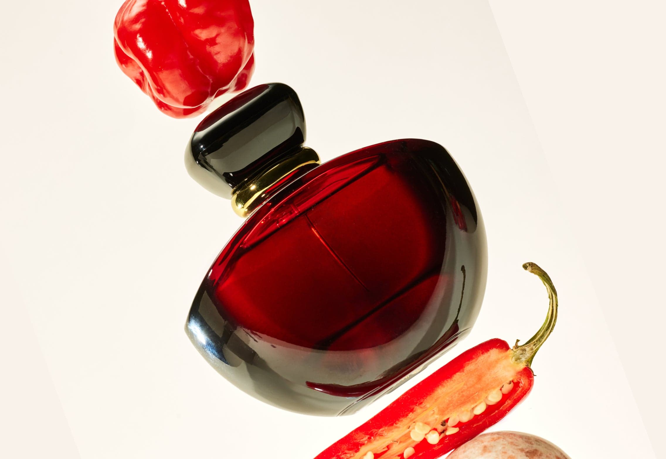 High-shine lids that catch the light all night long